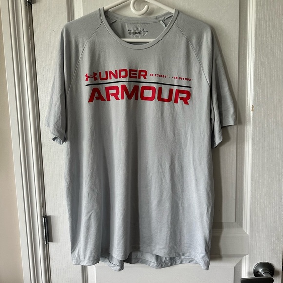 Mens Under Armour t-shirt - Picture 1 of 4